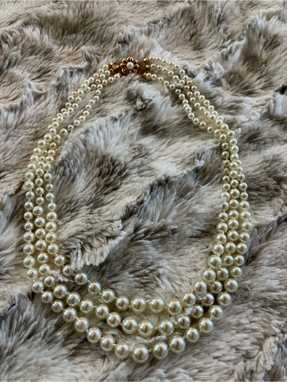 Vintage Triple Strand Faux Pearl Necklace Gold Floral Clasp